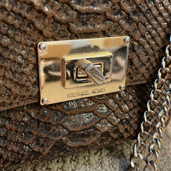 Michael Kors brown crossbody bag - Picture 2 of 4